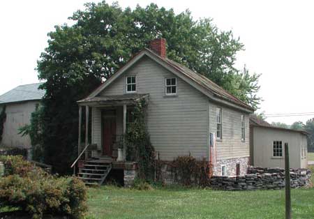 Summer kitchen with walled spring, Lebanon County, c1850