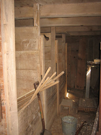 Barn granary interior, Lynn Township, Lehigh County, c. 1875