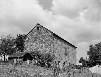 Double decker barn, Newtown Township, Bucks County, 1810, HABS photo