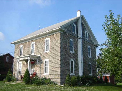 Example of a three-bay house from Liberty Township, Montour County
