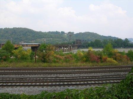 Image of railroad tracks and bridge in Allegheny County, PA