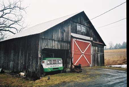 Combination Machine Shed, Corn Crib, and Poultry Housing, Lycoming County, c1890