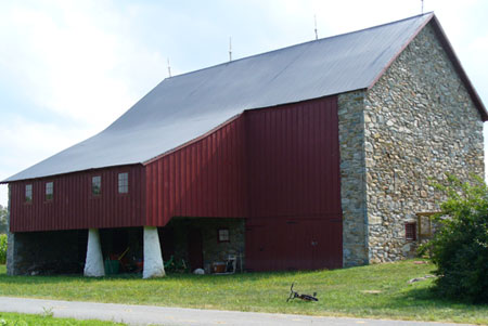 Barn with extended forebay supported with posts, West Nantmeal Township, Chester County, c. 1830