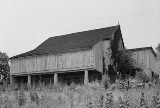 HABS photo of posted forebay barn in Chester County